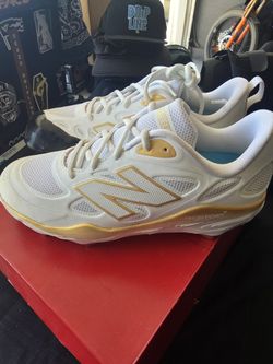 New Balance Fresh Foam X Velo V4 Metal Cleats Brand New With Dipped Tuff Toe