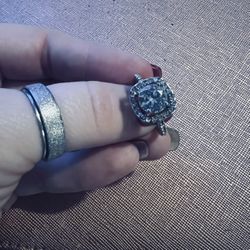 Women’s Ring 