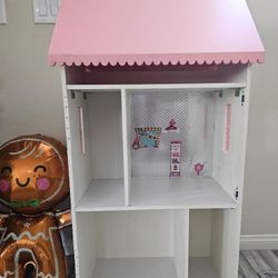 ✨Charming Two-Story Dollhouse — Sold As-Is✨