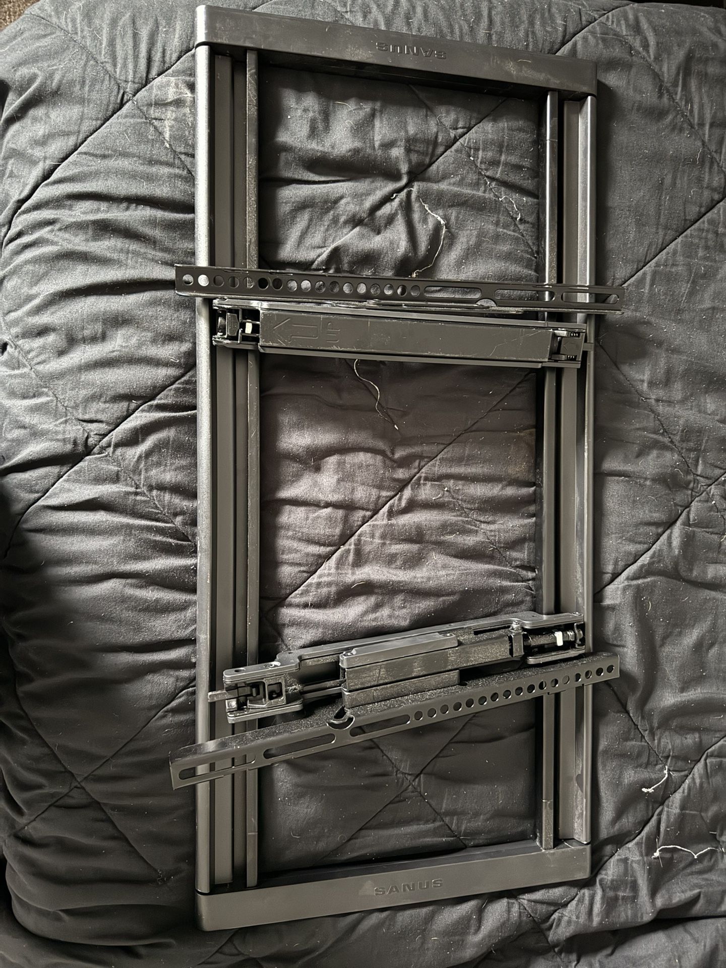 55 inch-100 inch TV mount