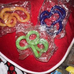 Quiet Twisty Fidget Toys – Squeeze, Twist, and Spin 