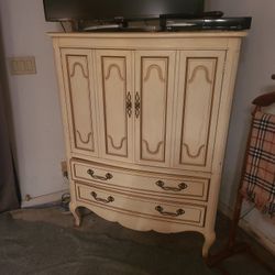 Antique Drexel  Amour 