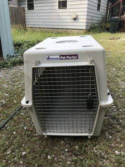 Large pet carrier 36L x 24W x 26 H