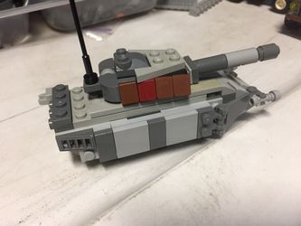 LEGO mini military tank