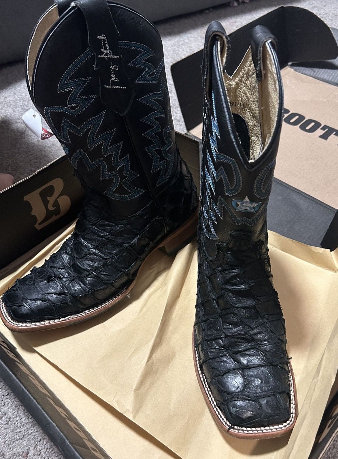  Cowboy Boots Size 9.5