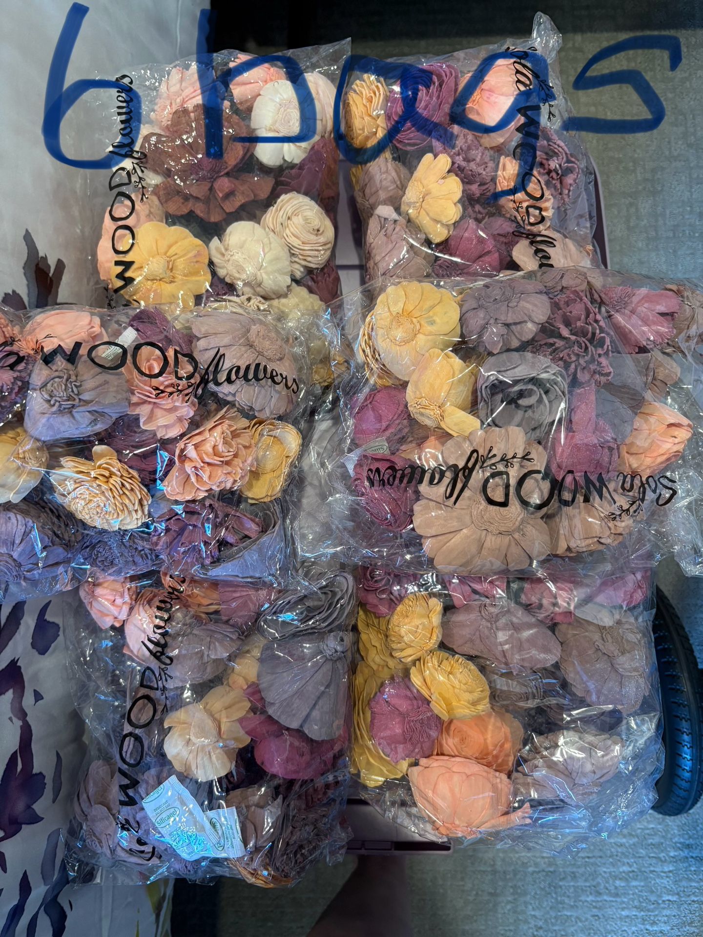 Brand NEW!! Sola Wood Flowers