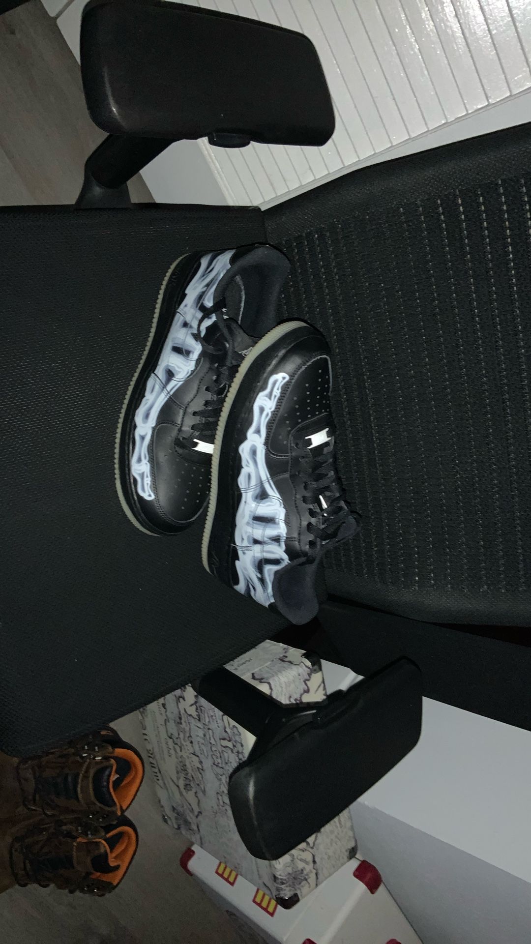 Black Halloween Skeleton X-ray Air forces Size 9.5