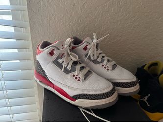 Jordan 3 Retro Cardinal Size 5