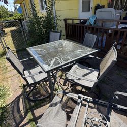 Patio Table And Chairs 