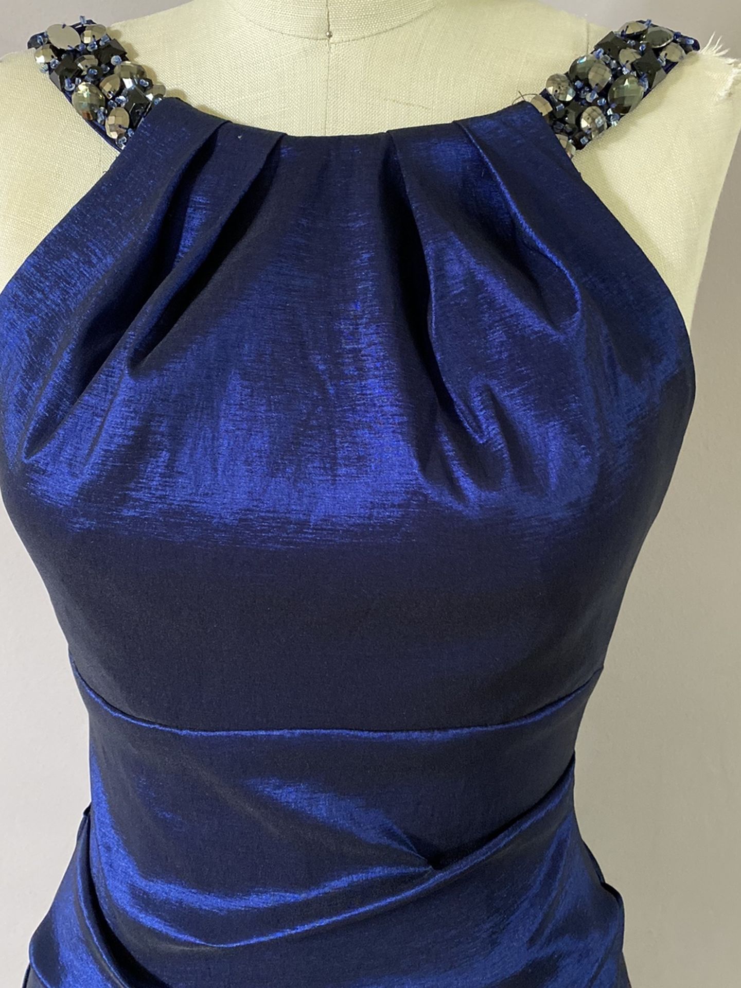 Xscape taffeta royal blue dress size XS. Never worn. 