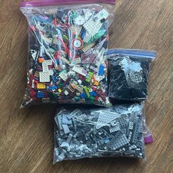 Lot of Lego pieces