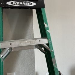 Ladder 6 Ft