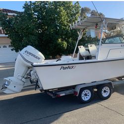 1989 - 21 Foot Parker Boat