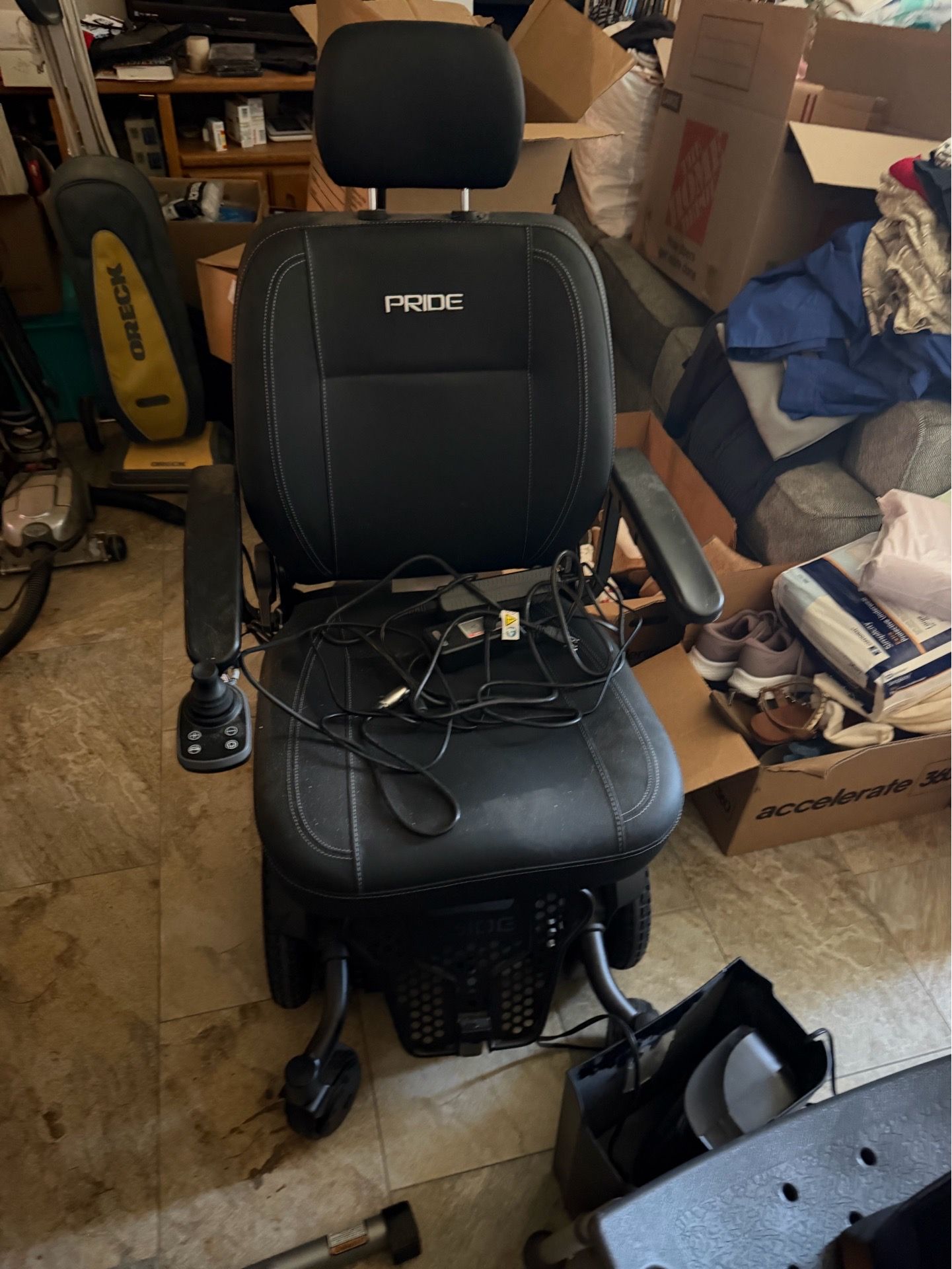 Electric wheelchair