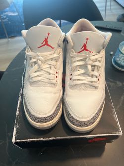Jordan 3 "Reimagined White Cement" size 11US Men's (Pre-Owned)