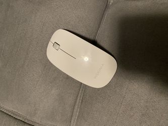 Insignia Wireless Mouse