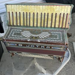 Vintage Accordion For sale 
