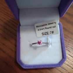 New S.925 Sterling Silver Pink Moissanite Ring Size 7 .5 Carat 