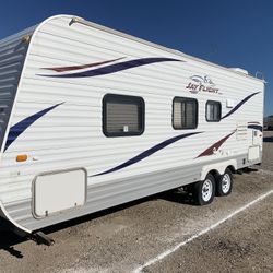 22 Fb Jay Flight, 2011