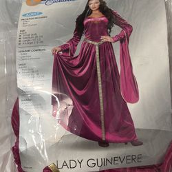 Costume