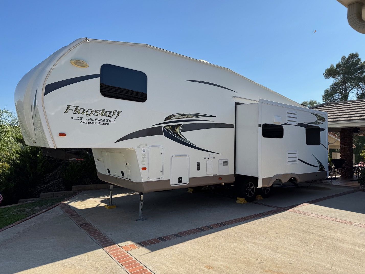 5th Wheel Travel Trailer, Flagstaff 2015