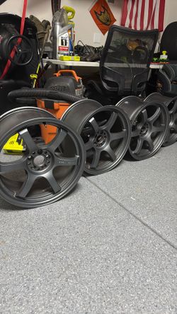 Gramlights 57Dr gun blue 18x9.5 +38 5x100