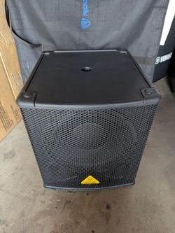 Behringer B1200D-Pro 12" subwoofer