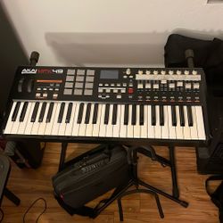 AKAI MPK49 MIDI KEYBOARD