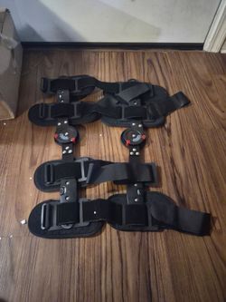 Knee brace