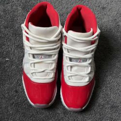 Jordan 11 Cherry’s 
