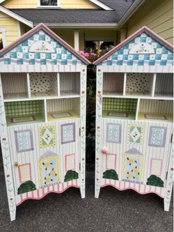Rare Dollhouse Shelf - Open to Offers
