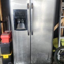 Free Fridge