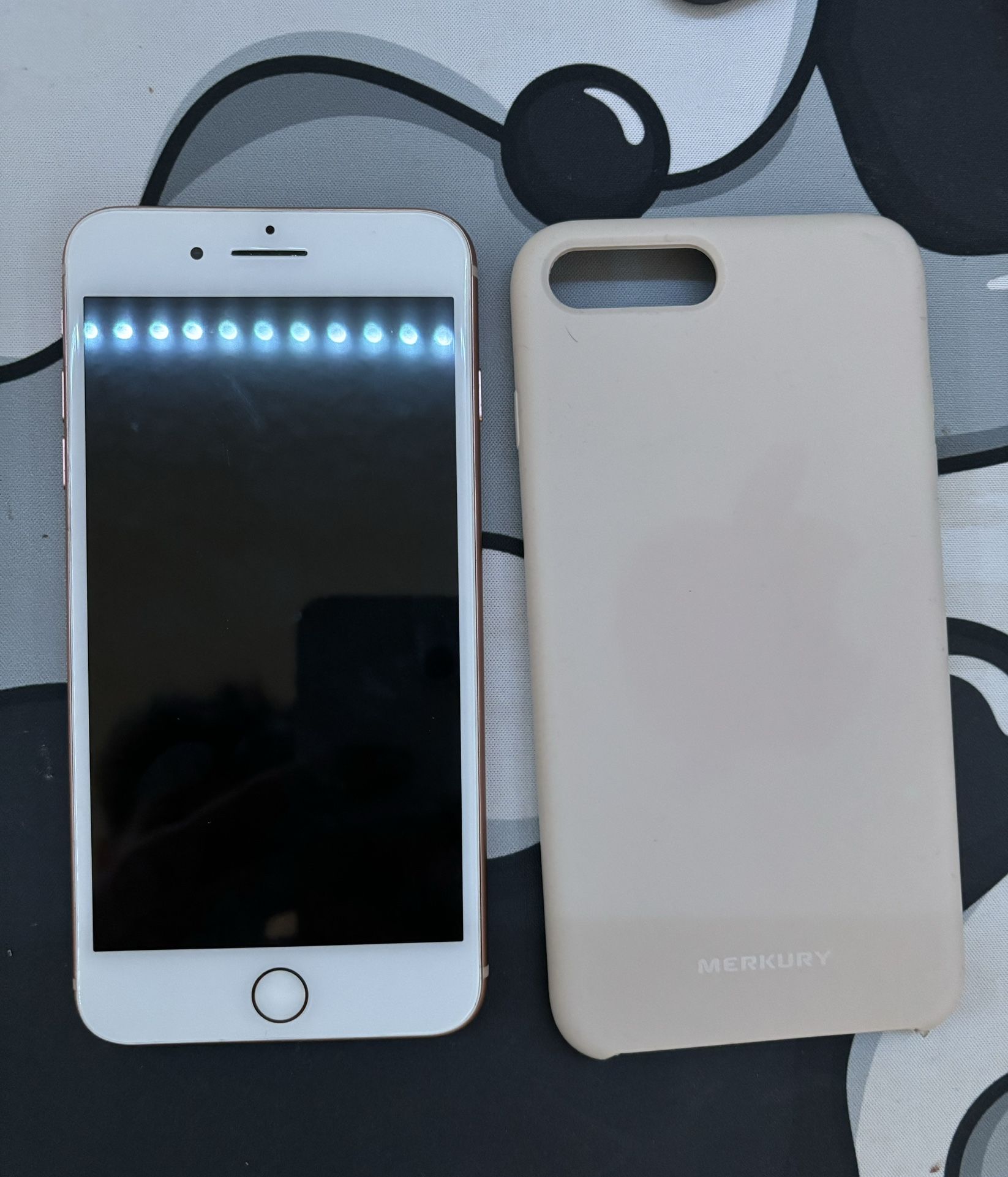 iPhone 8 Plus
