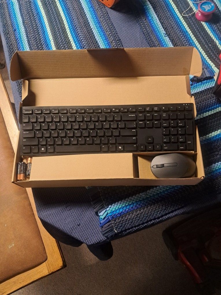 Dell Wireless Keyboard And Mouse