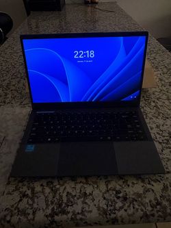 Se vende bonita laptop nueva