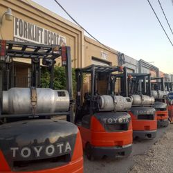 FORKLIFT TOYOTA #1 WHOLESALERS