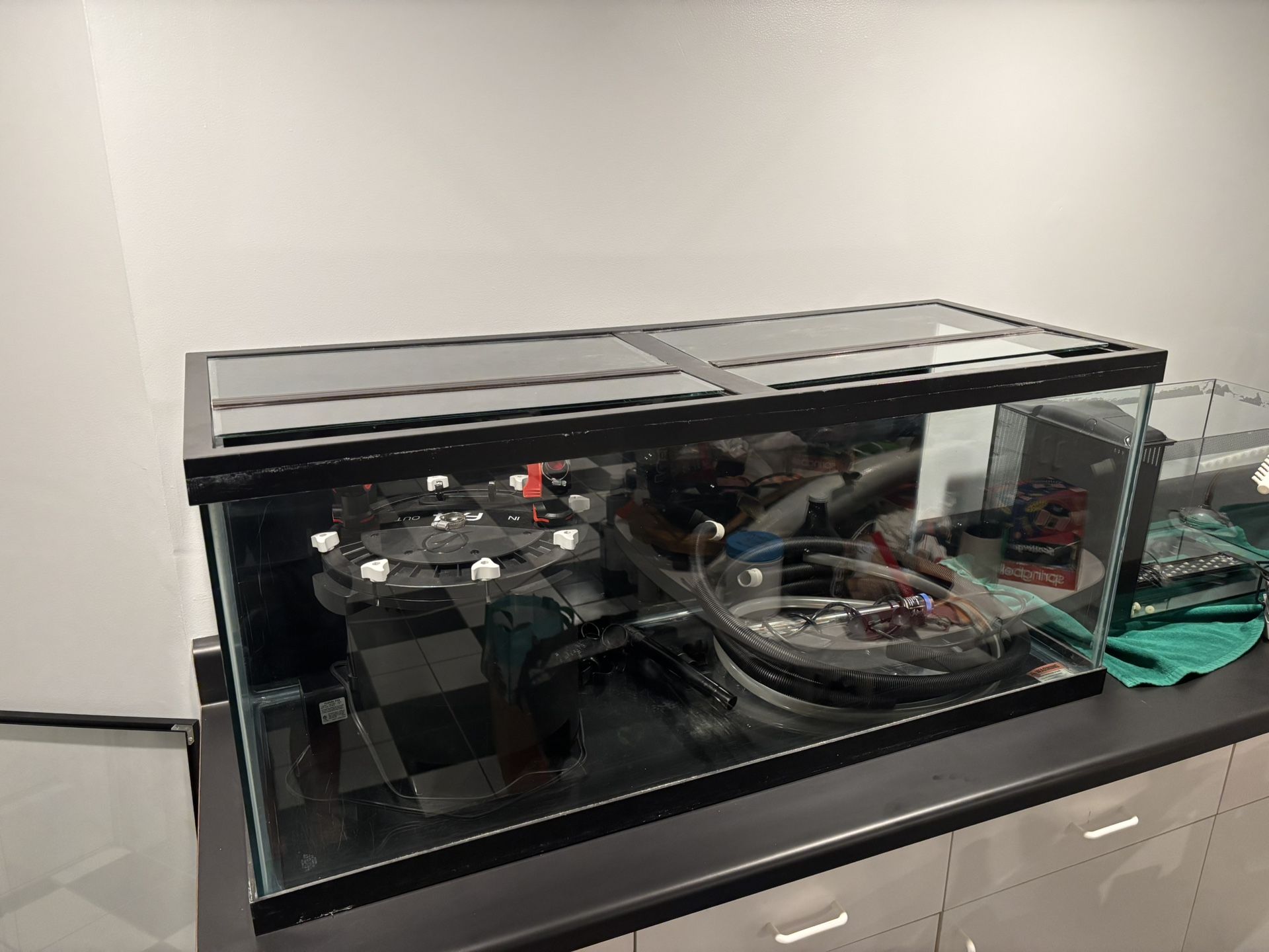 75g Aquarium With Filter
