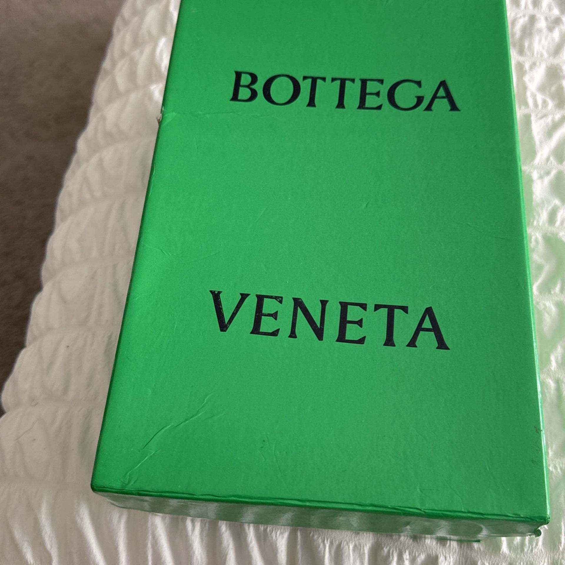 Bottega Veneta