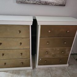 Dresser Set