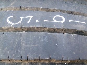 245 70 19.5 four very good truck tires $40each
