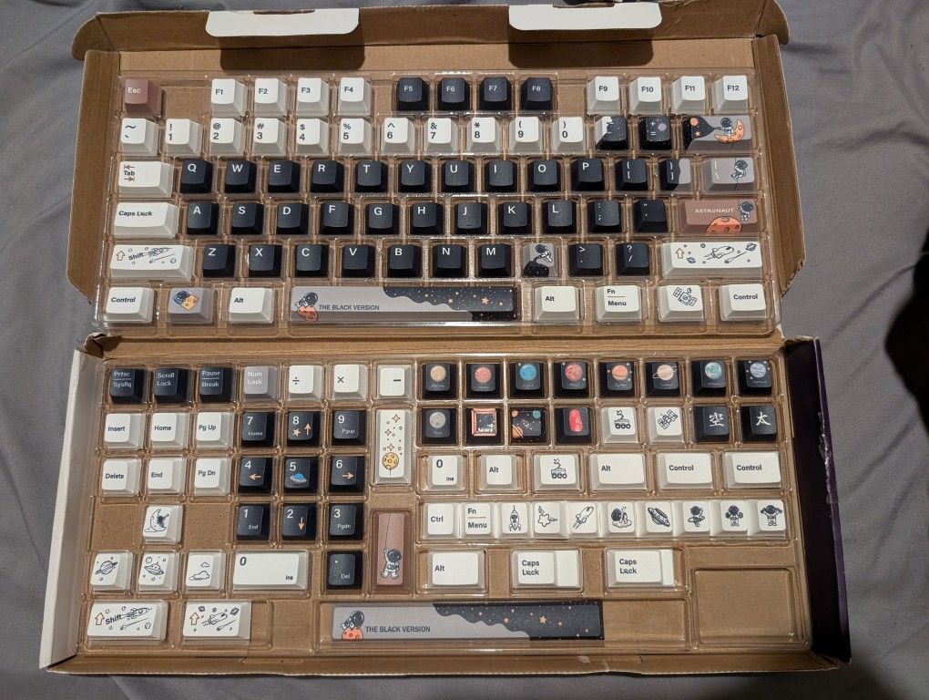 Austranut Theme Keycaps