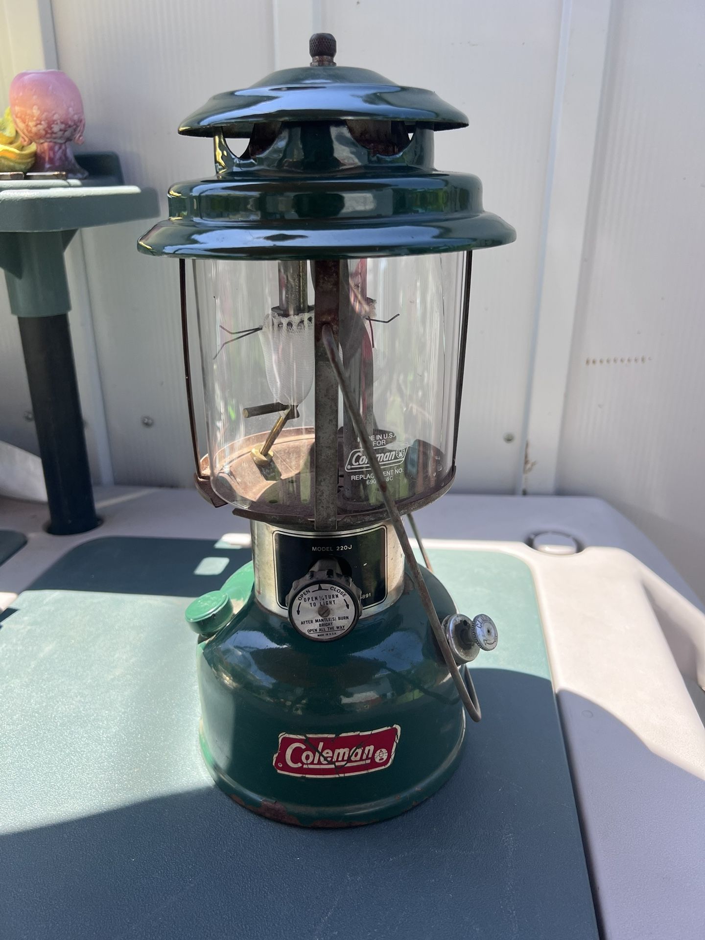 Coleman Lantern Orig. Pyrex Globe #220J Dated 8/76 Made USA 🇺🇸 Nice1