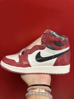 BRAND NEW air jordan 1 hi
