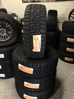 35x12.50 R17