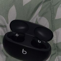 Studio Beats 