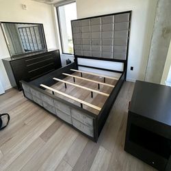 Queen bed very tall 83" new grey velvet