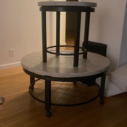 Coffee Table And Side Table 