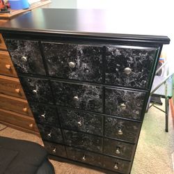 Black and gray marble color dresser