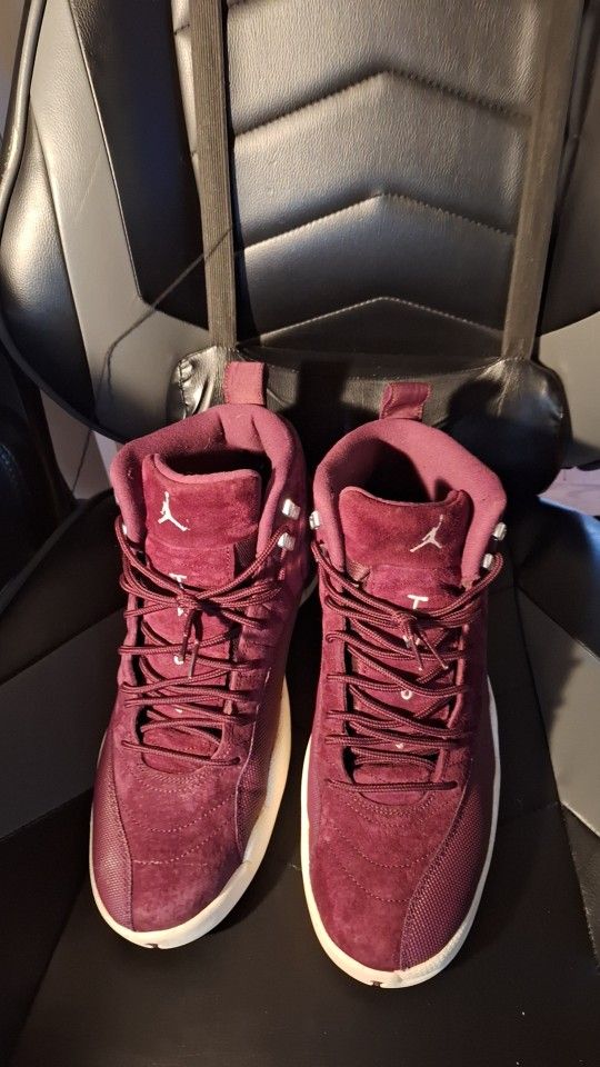 Jordan 12 ( Bordeaux)