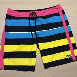 Quicksilver Beach Board shorts Multi Color size 38 Rare very Nice!